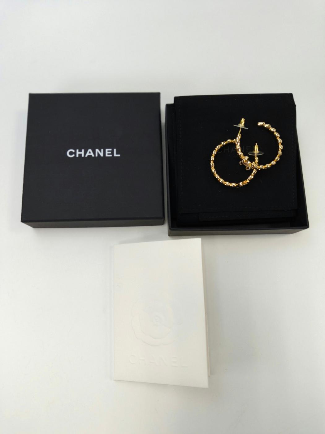 CHANEL 香奈儿 爱心环状耳环 金色 管理编号:11089