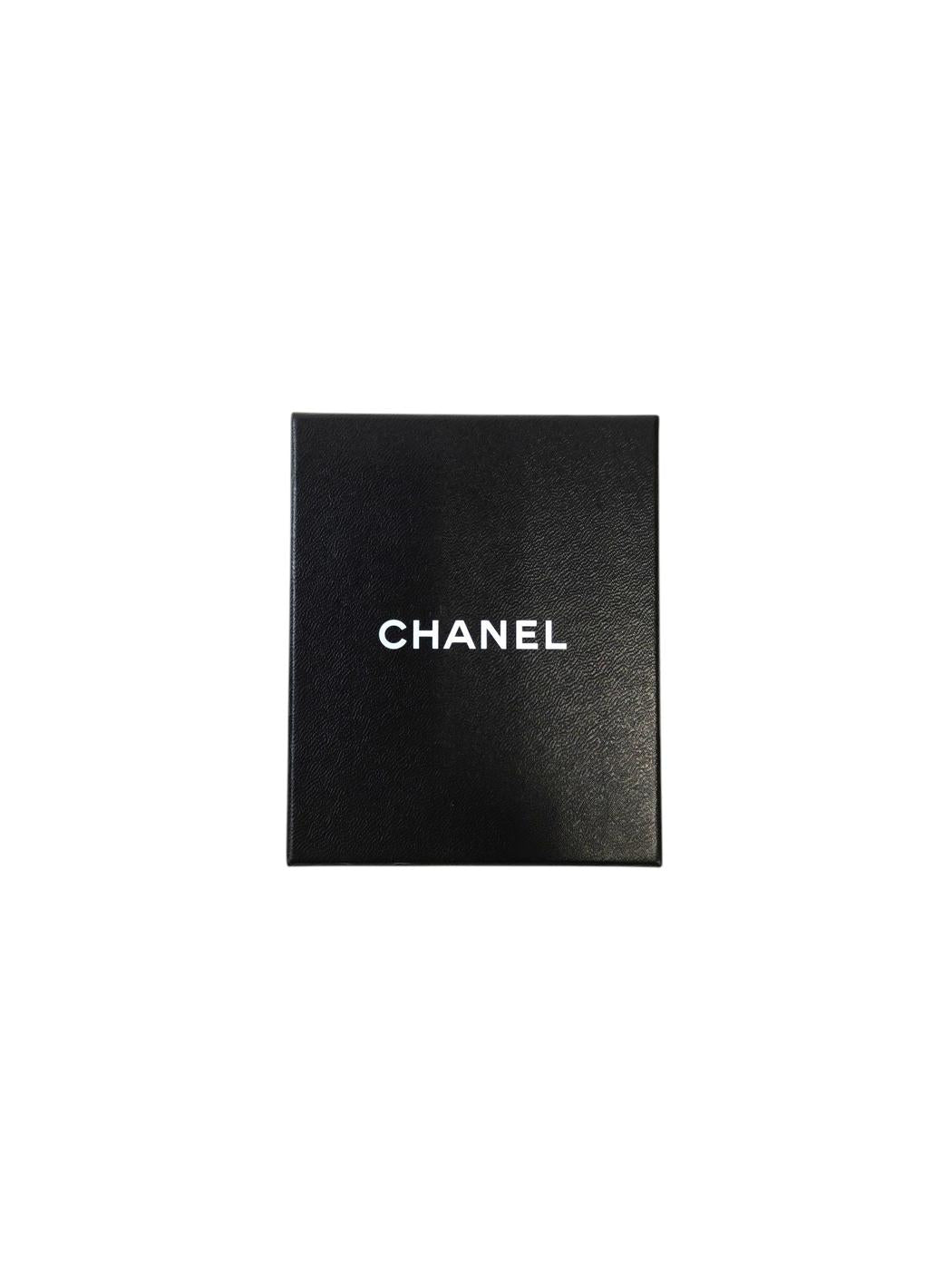 CHANEL 香奈儿 Matelassé 菱格纹 双C标志 附铭牌胸针 金色 管理编号:11760