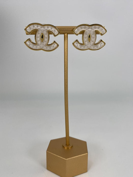 CHANEL シャネル ピアス A24A ココマーク レディース プラスチック ゴールド クリア 2024年製 スター 管理番号:9037