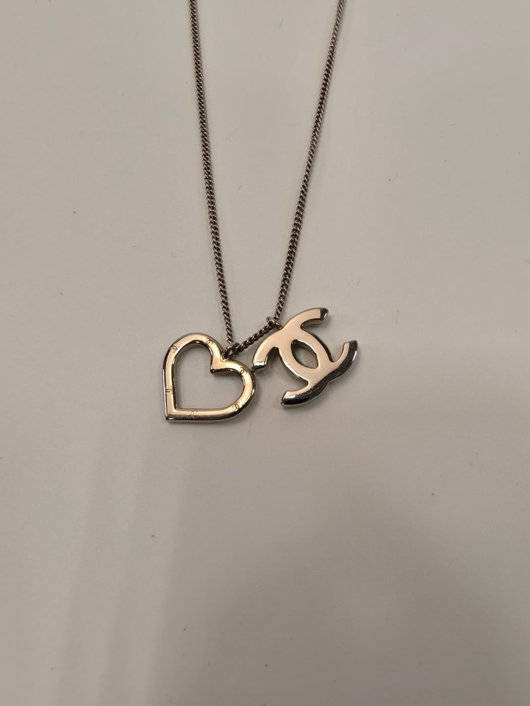 CHANEL シャネル ココマーク ハートモチーフ ネックレス シルバー 管理番号:9814