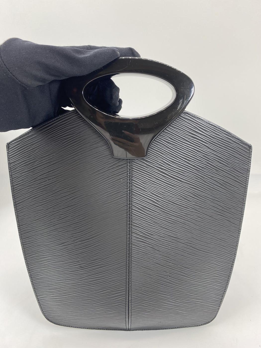 LOUIS VUITTON ルイヴィトン ドゥミリュンヌ エピ ハンドバッグ 黒 M52682 管理番号:7451★