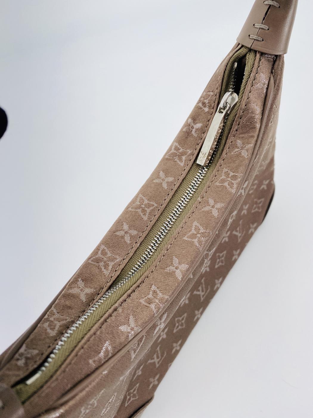 ルイ・ヴィトン リトルブローニュ モノグラムサテン ハンドバッグ バッグ レディース M92143 管理番号:8910