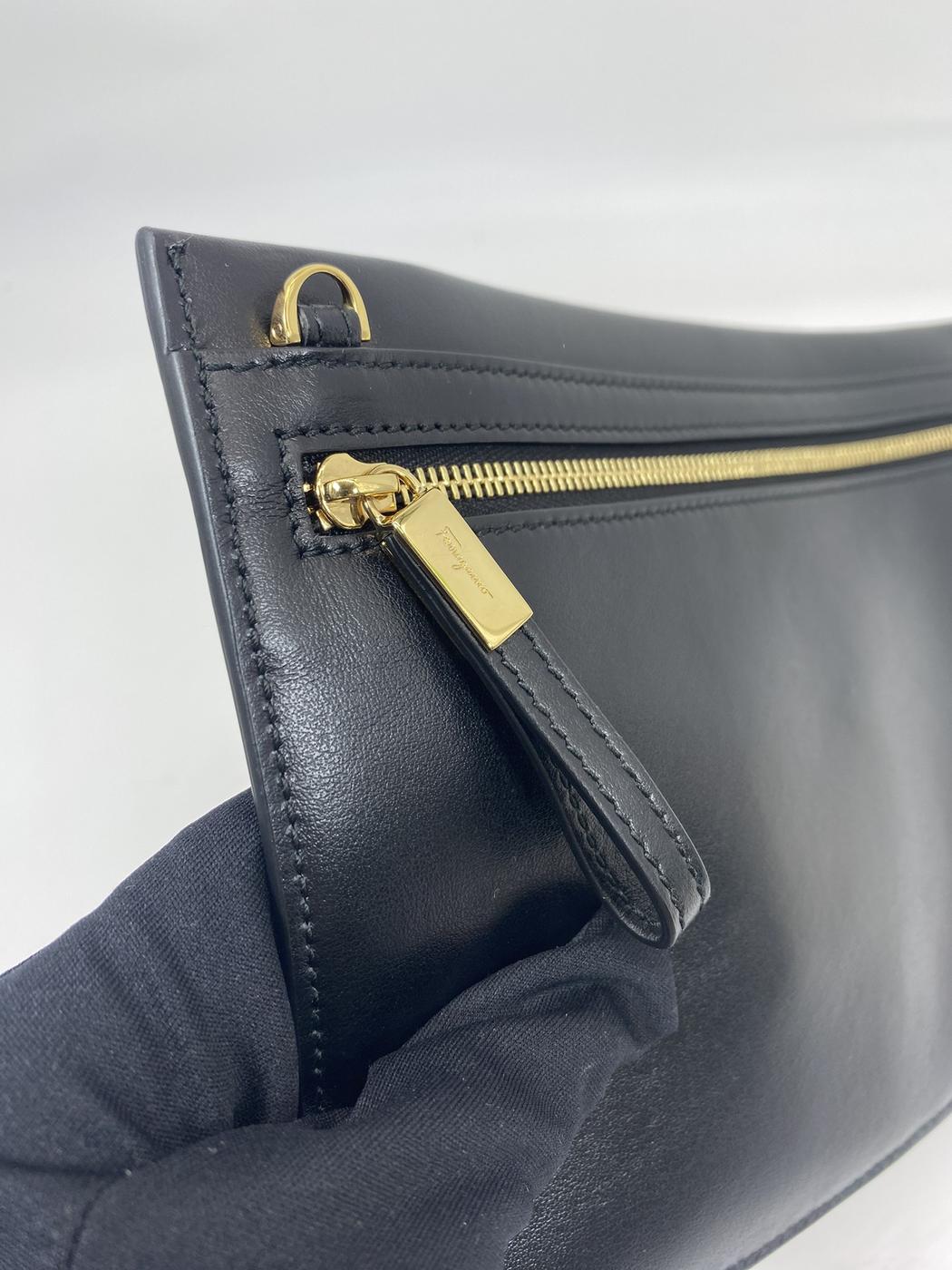 Ferragamo サルヴァトーレ フェラガモ 2WAY クラッチバッグ ショルダーバッグ チェーン 管理番号:6672