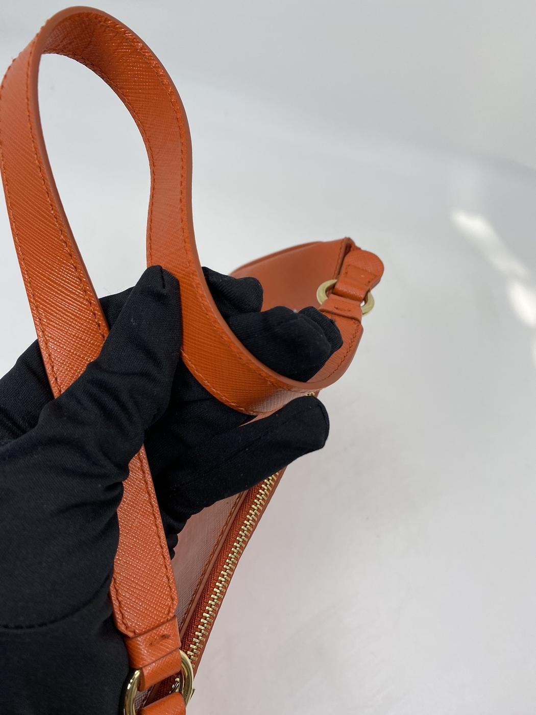 Salvatore Ferragamo フェラガモ ガンチーニ オレンジ ゴールド金具 管理番号:7004★