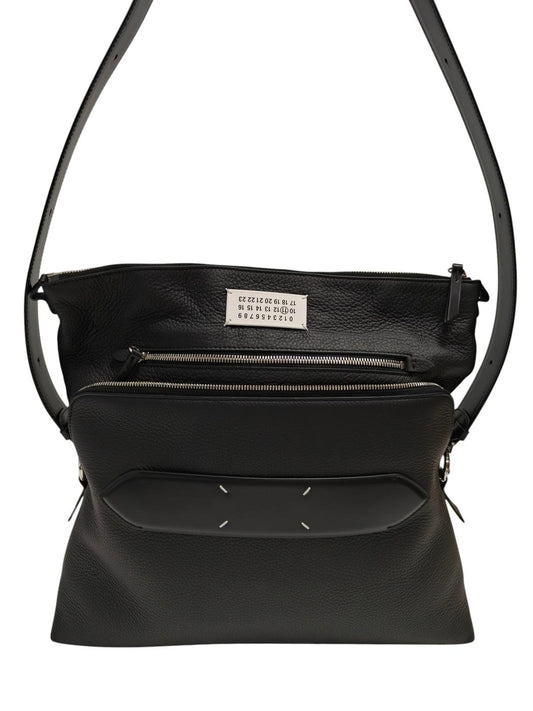 Maison Margiela 5AC Deerskin Shoulder Bag SB1WG0003P476 Black, Control Number: 11855