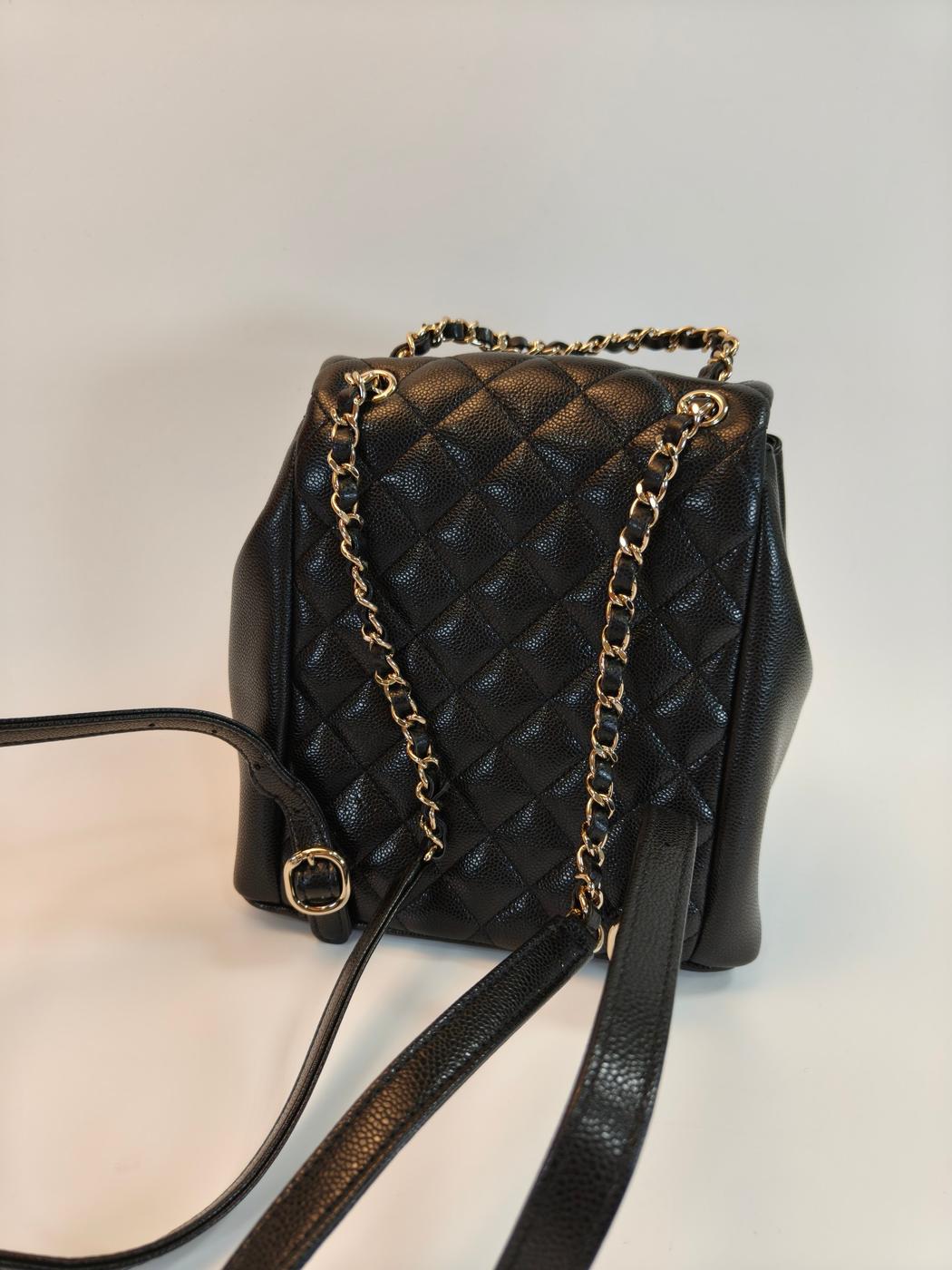 CHANEL シャネル バックパック リュック マトラッセ キャビアスキン ブラック ゴールド金具 AS3860 管理番号：10124