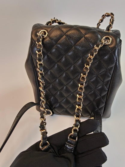 CHANEL シャネル バックパック リュック マトラッセ キャビアスキン ブラック ゴールド金具 AS3860 管理番号：10124