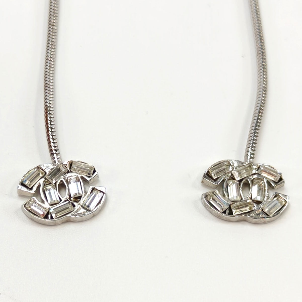 CHANEL ココマーク ピアス 01P ラインストーン シルバー 管理番号：10251