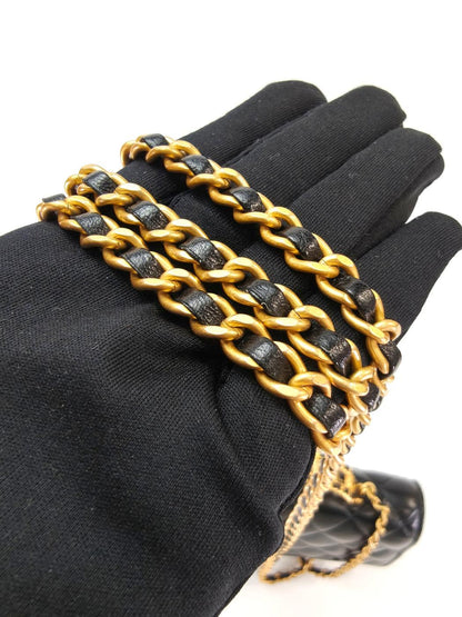 CHANEL シャネル19 マトラッセ トップハンドル チェーンウォレット AP3664 ブラック 管理番号：10411