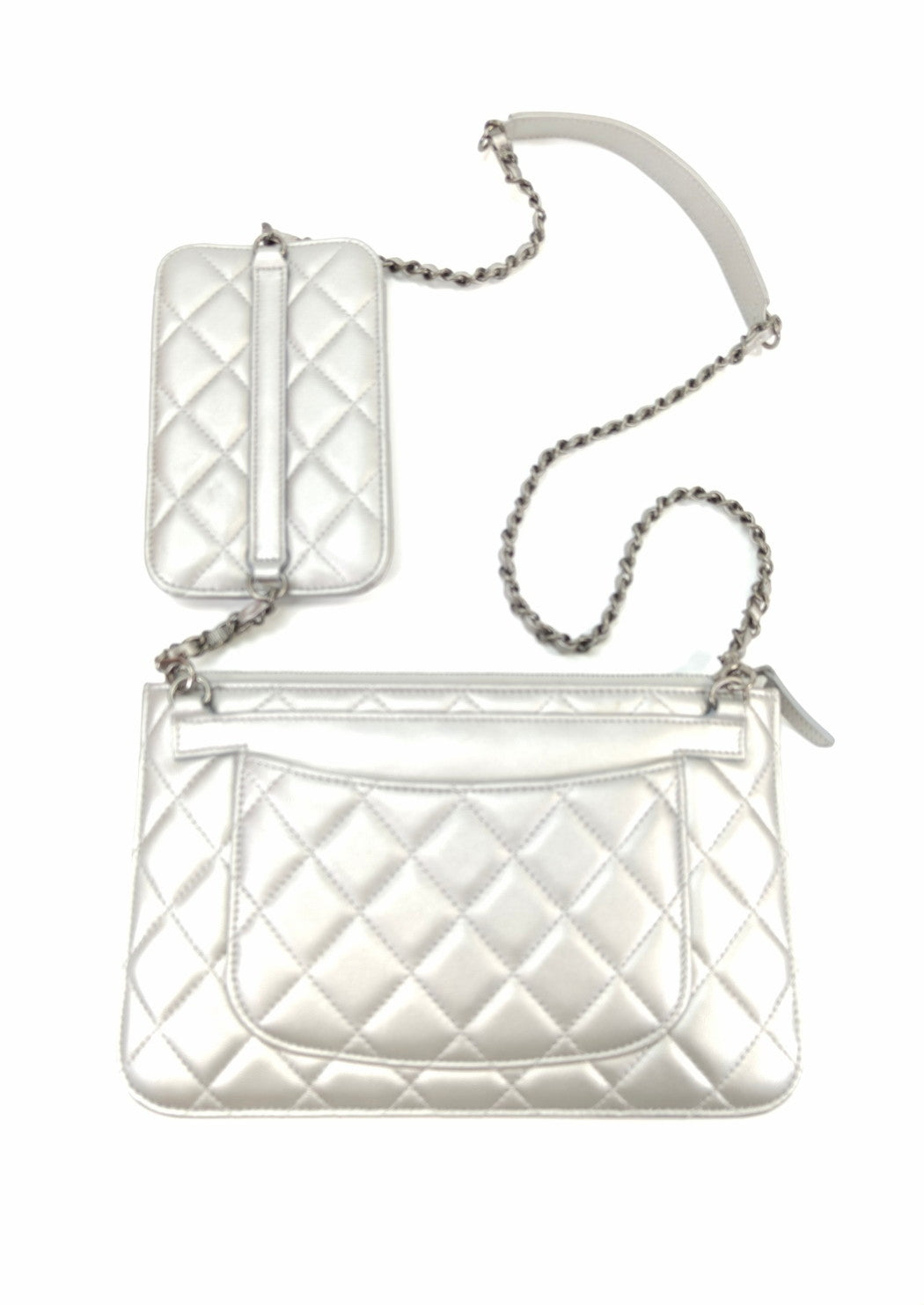 CHANEL シャネル マトラッセ マルチバッグ チェーンショルダー 財布 スマホケース付き シルバー 管理番号：10422