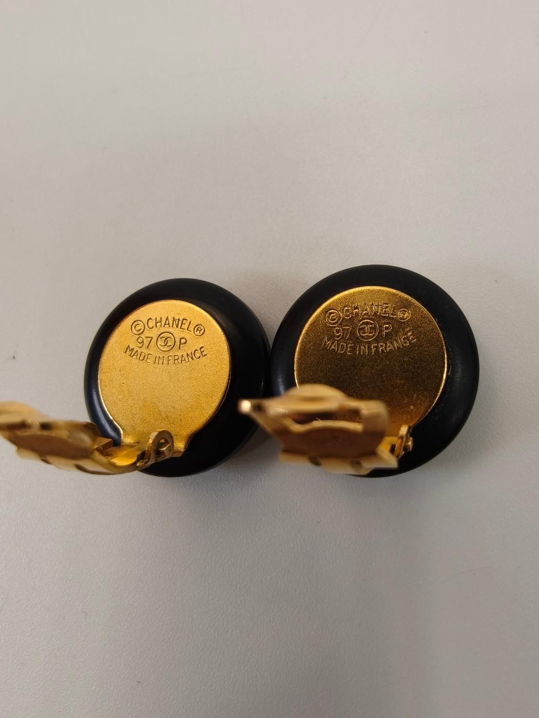 CHANEL シャネル ココマーク イヤリング ゴールド×ブラック 管理番号：10514