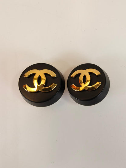 CHANEL Coco Mark Earrings Gold x Black Product number: 10537