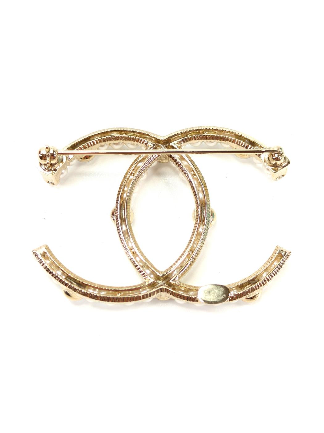 CHANEL Coco Mark Pearl Brooch White x Gold Product number: 10556