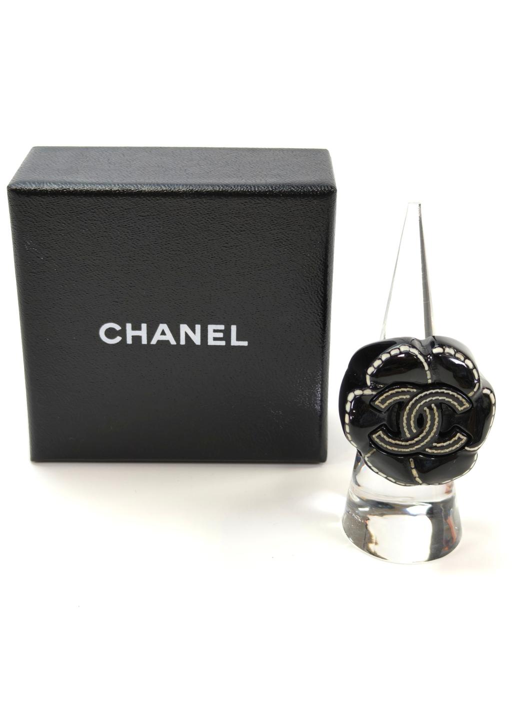 CHANEL Camellia Floral Ring Black Size 13 Control Number: 10593