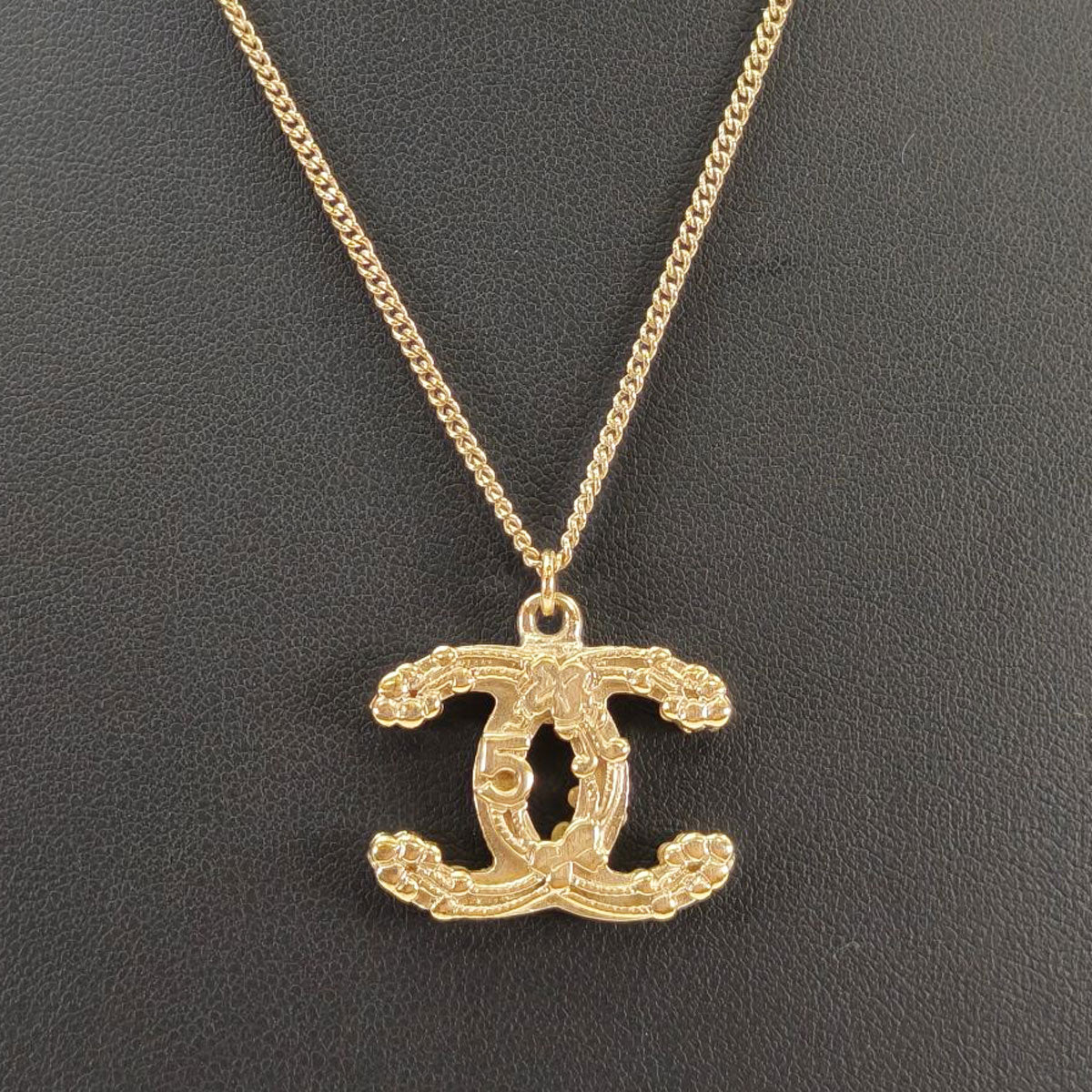 CHANEL 香奈儿 可可标志 No5 蝴蝶结 项链 金色 商品编号：10650