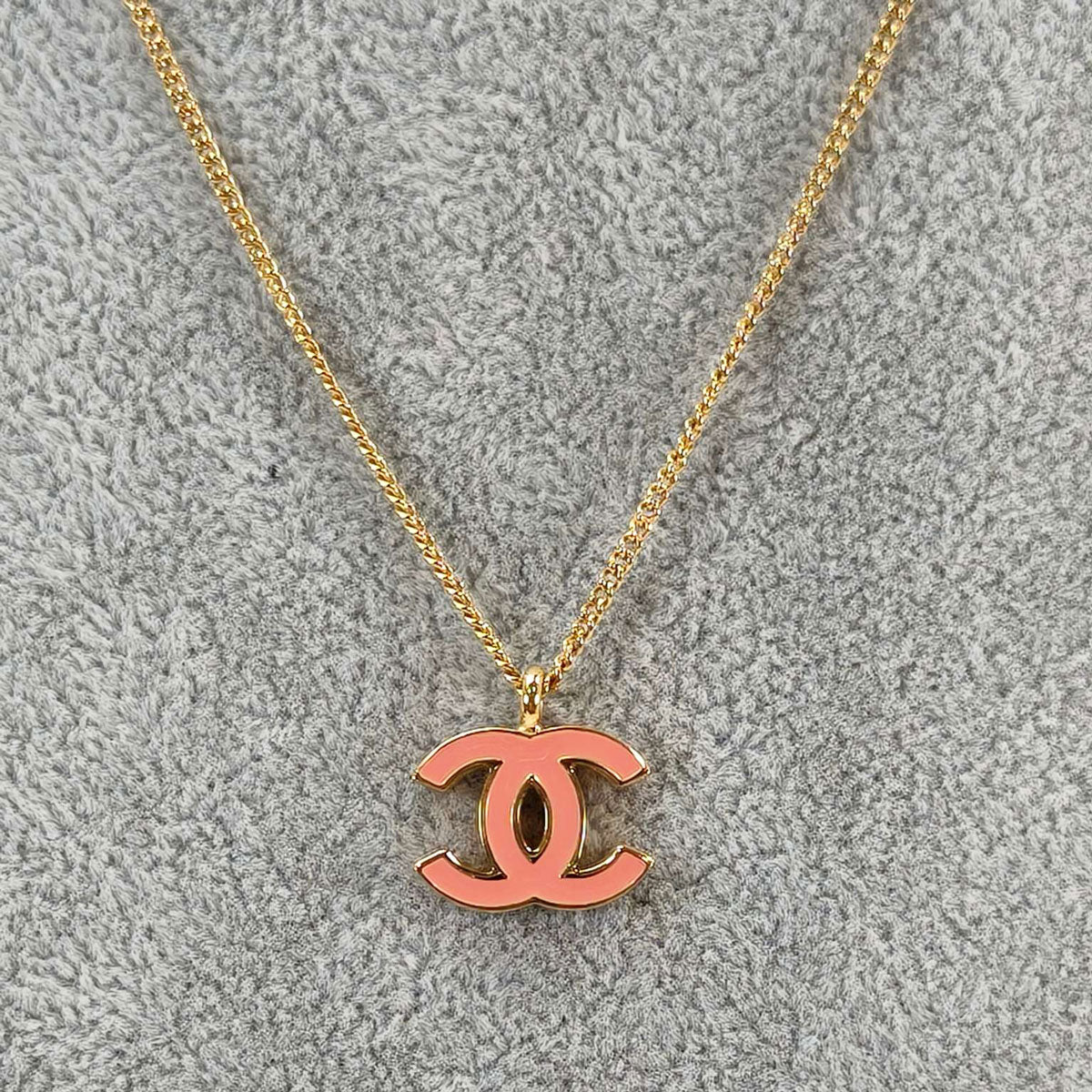 CHANEL Coco Mark Necklace Gold x Pink Model Number: 10850