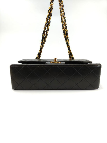 CHANEL マトラッセ ダブルフラップ Wチェーン ショルダーバッグ 黒 管理番号：10906
