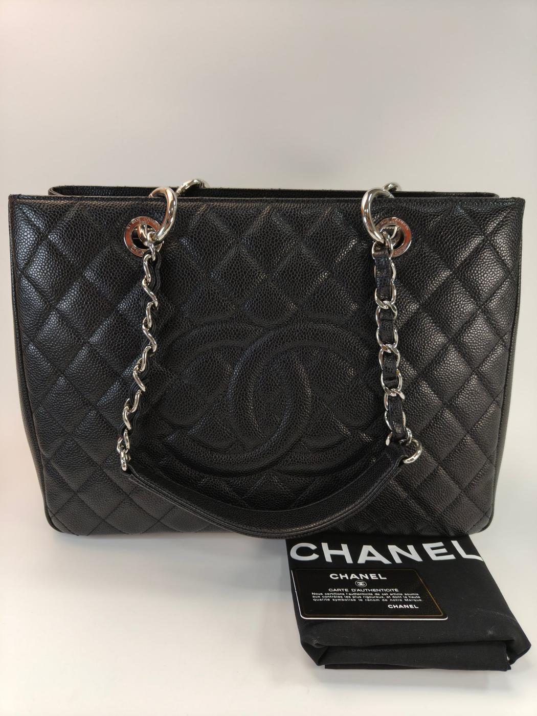 CHANEL シャネル マトラッセ チェーントートバッグ キャビアスキン ブラック 管理番号：10954