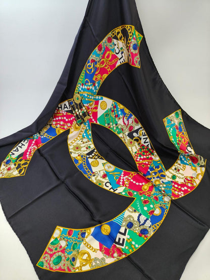 CHANEL シャネル ココマーク シルク スカーフ ブラック×マルチカラー 管理番号：11101