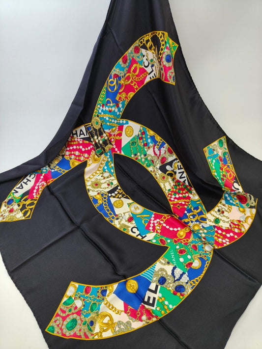 CHANEL シャネル ココマーク シルク スカーフ ブラック×マルチカラー 管理番号：11101