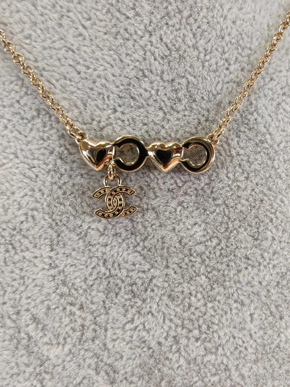 CHANEL シャネル ロゴ ハート ラインストーン ネックレス B25B ゴールド 管理番号：11181