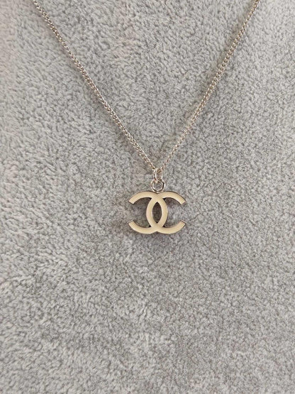 CHANEL シャネル ココマーク ネックレス シルバー×ホワイト 管理番号：11183