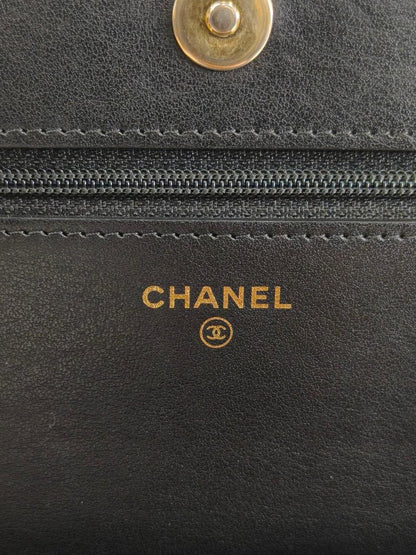 CHANEL ボーイシャネル キャビアスキン ショルダーバッグ ブラック×ゴールド 管理番号：11327