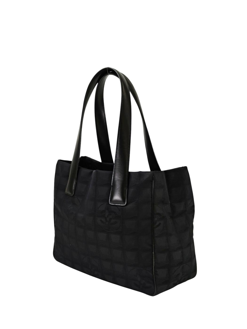 CHANEL New Travel Line Tote PM Tote Bag Black Ref: 11348 – 東京銀座PICALS