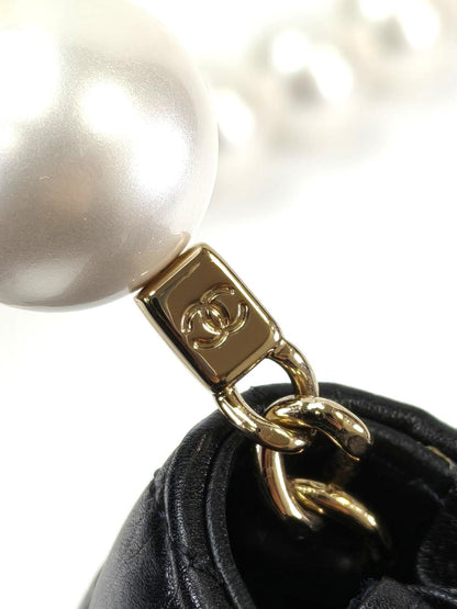 CHANEL シャネル マトラッセ パール チェーンウォレット ラムスキン ブラック 管理番号：11356