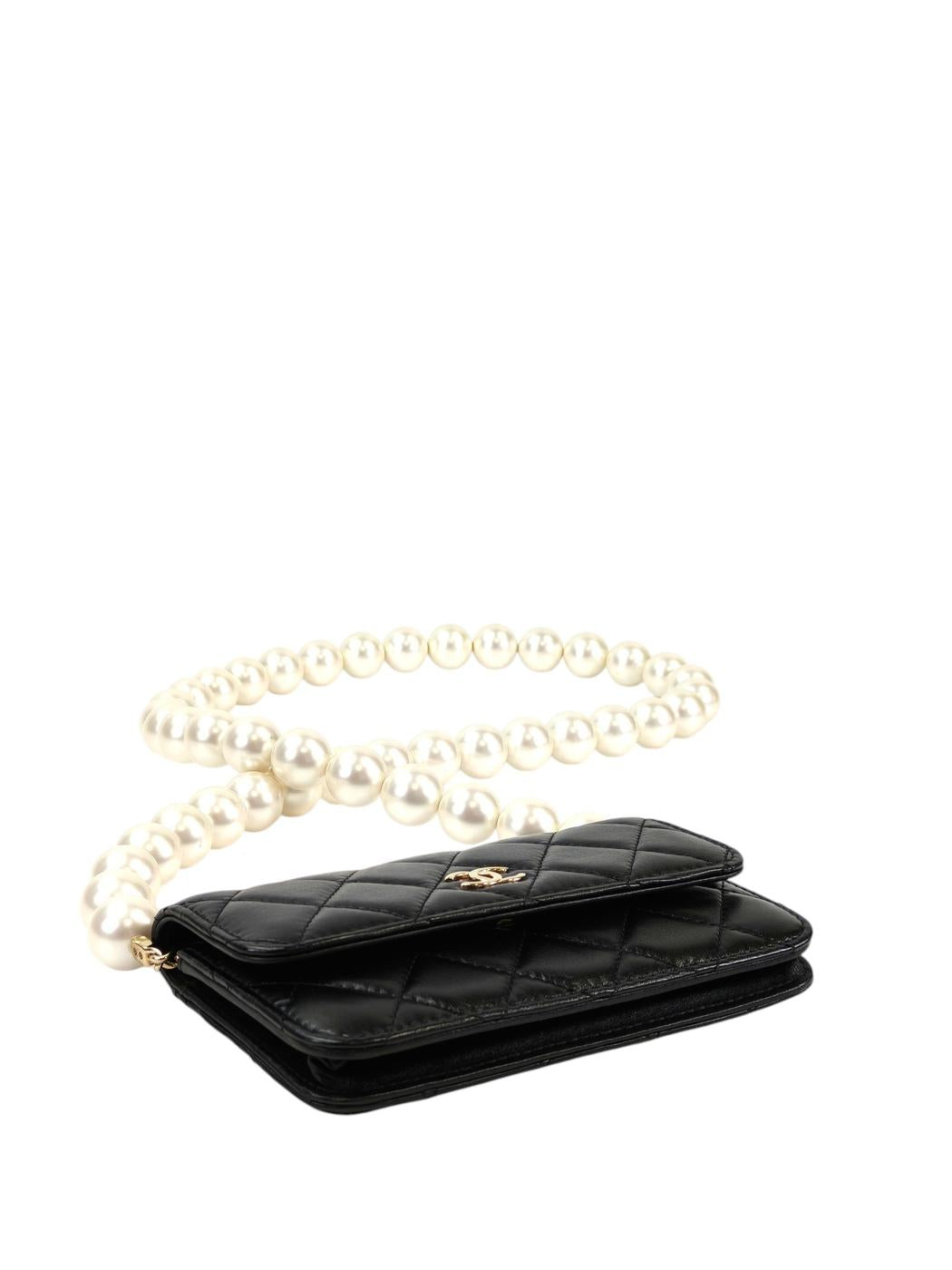 CHANEL シャネル マトラッセ パール チェーンウォレット ラムスキン ブラック 管理番号：11356