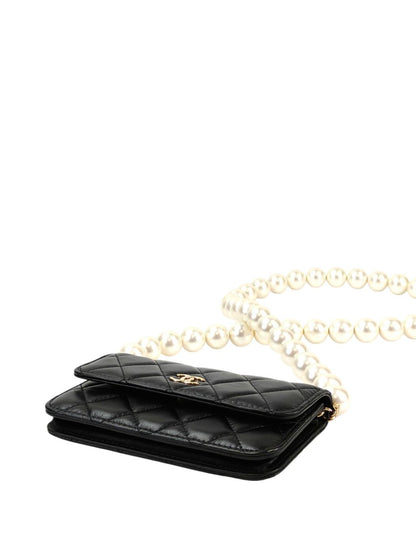 CHANEL シャネル マトラッセ パール チェーンウォレット ラムスキン ブラック 管理番号：11356