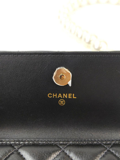 CHANEL シャネル マトラッセ パール チェーンウォレット ラムスキン ブラック 管理番号：11356