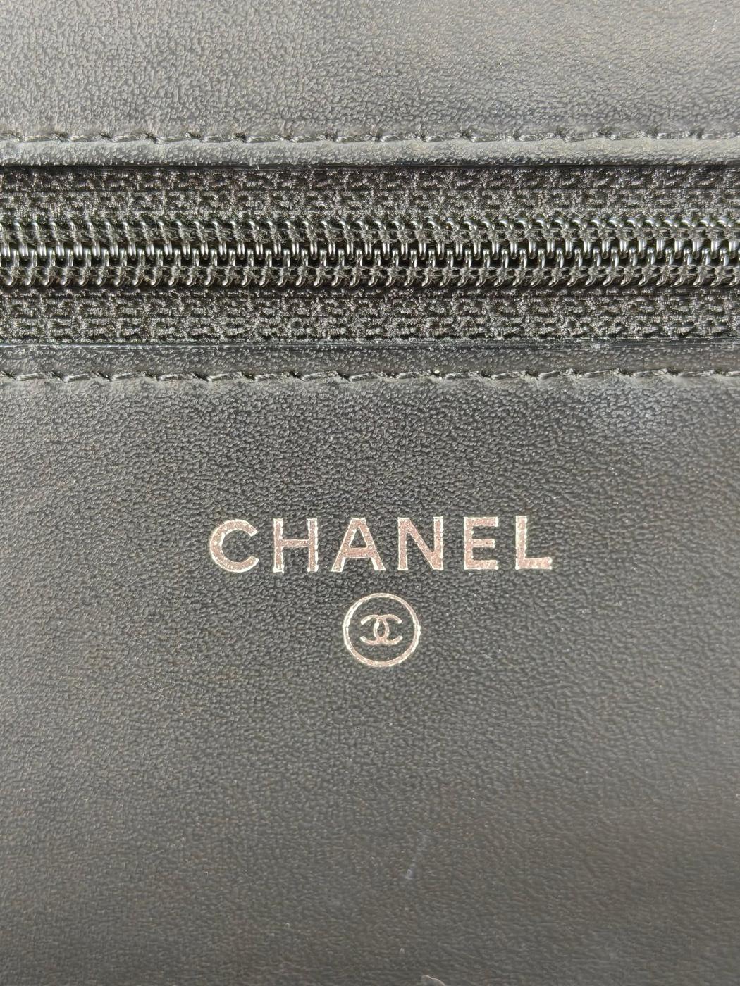 CHANEL シャネル キャビアスキン チェーン ウォレット 黒×銀 管理番号：11366