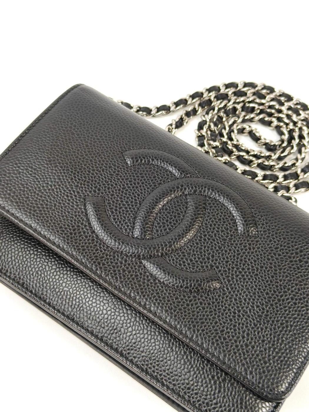 CHANEL シャネル キャビアスキン チェーン ウォレット 黒×銀 管理番号：11366