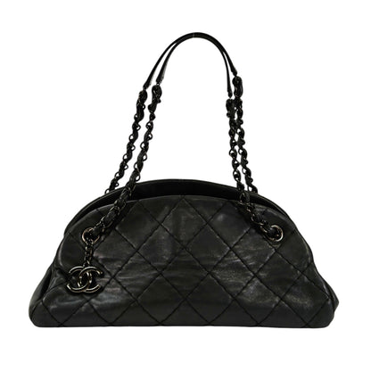 CHANEL マドモアゼル ボーリング ショルダーバッグ ブラック 管理番号：11374
