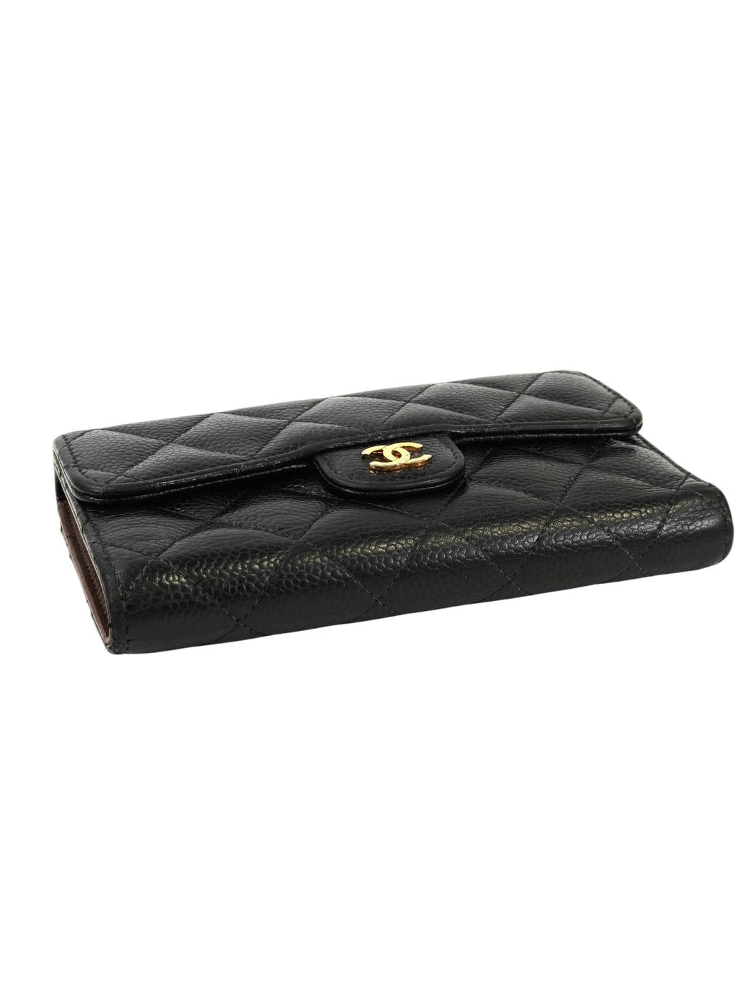 CHANEL シャネル ココマーク マトラッセ 三つ折り財布 ブラック 管理番号：11402