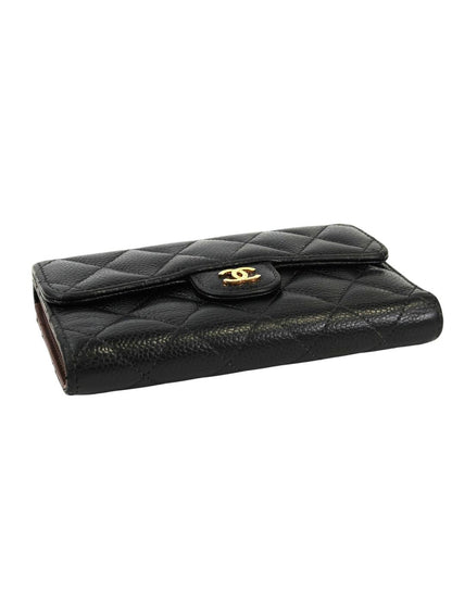 CHANEL シャネル ココマーク マトラッセ 三つ折り財布 ブラック 管理番号：11402