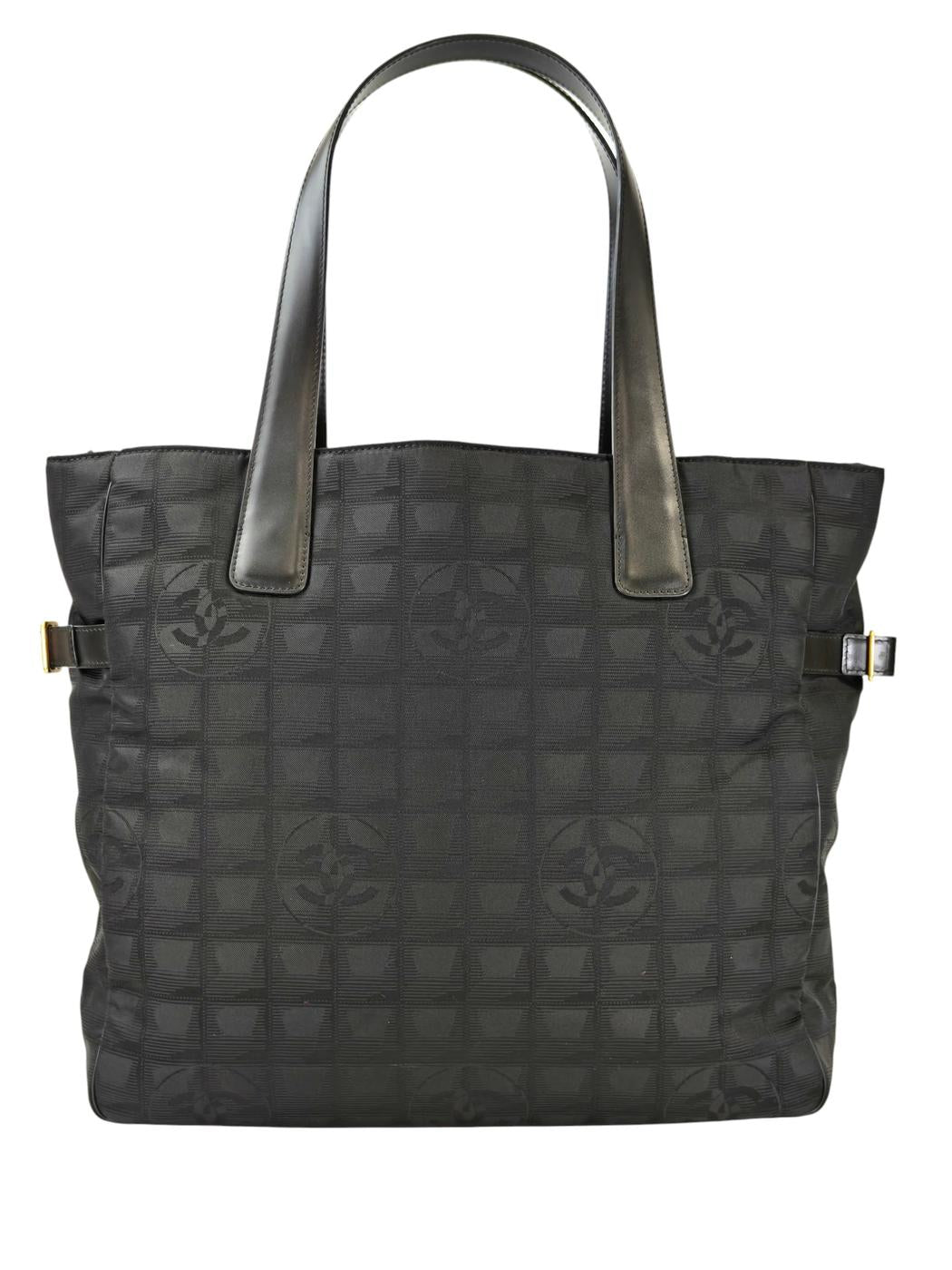 CHANEL シャネル ニュートラベルライン トートバッグ MM ブラック 管理番号：11409
