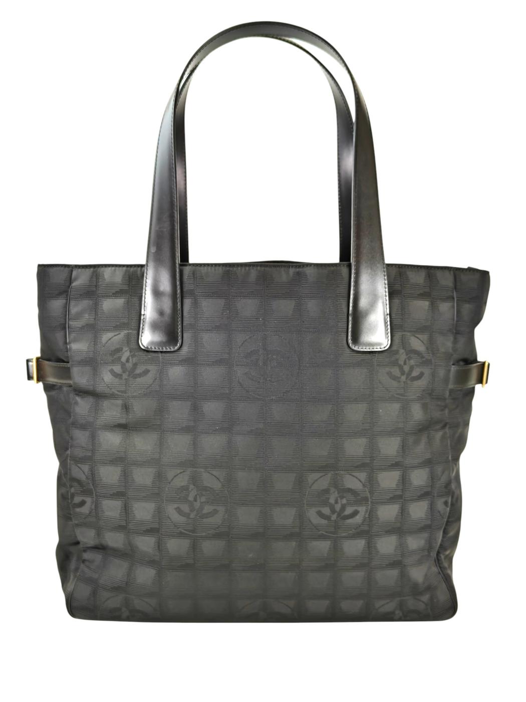 CHANEL シャネル ニュートラベルライン トートバッグ MM ブラック 管理番号：11409