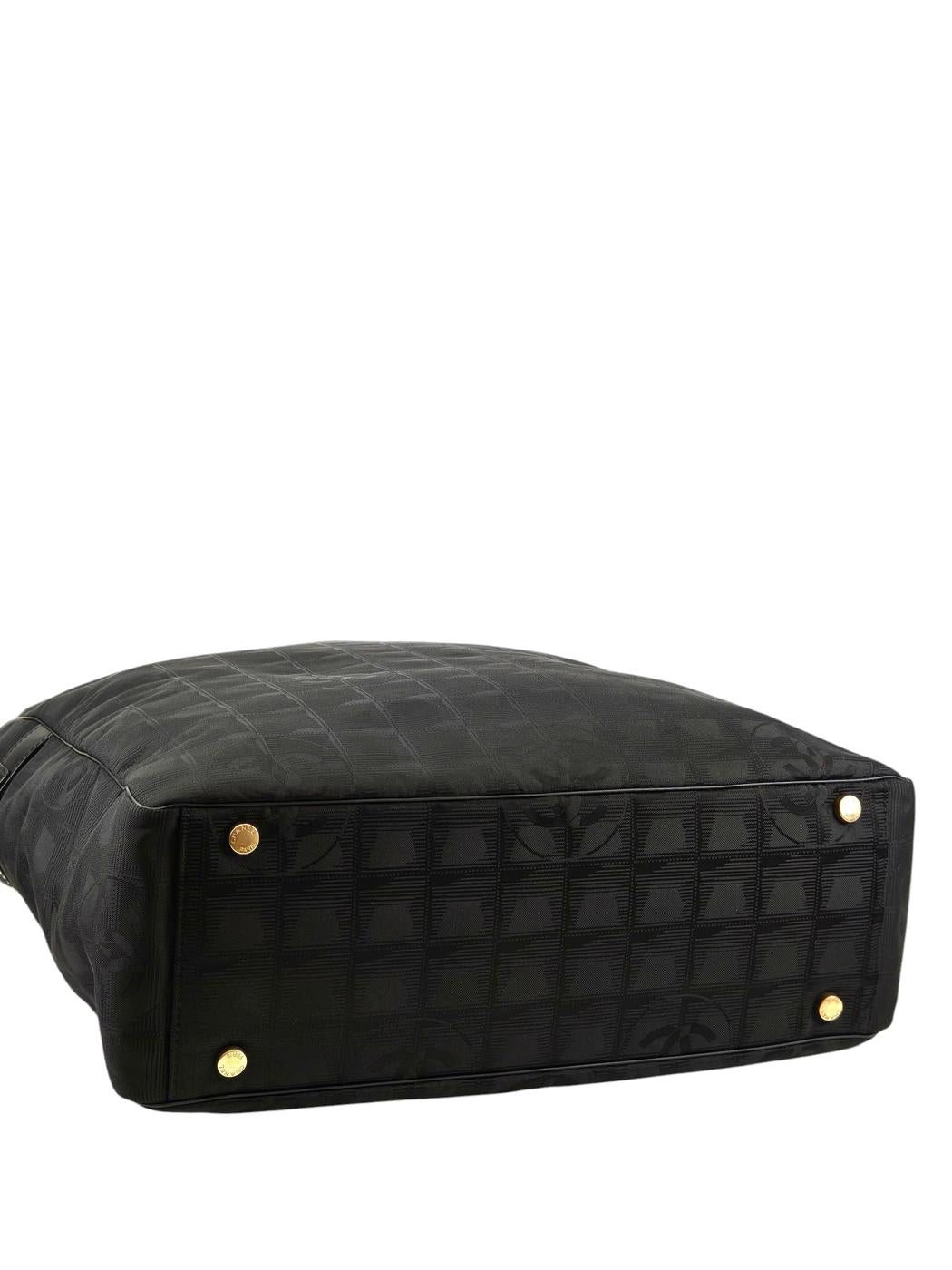 CHANEL シャネル ニュートラベルライン トートバッグ MM ブラック 管理番号：11409