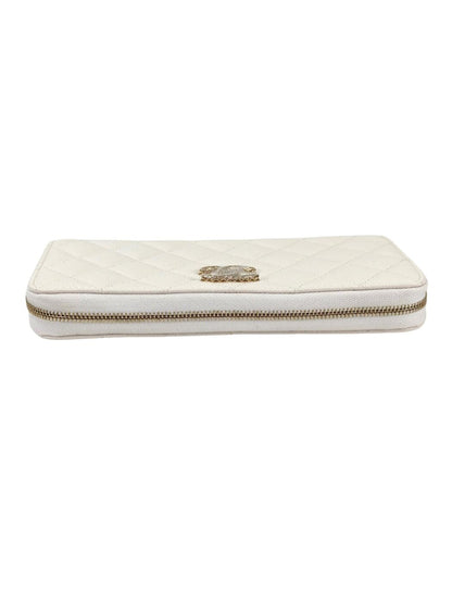 CHANEL シャネル マトラッセ ラウンドファスナー 長財布 ゴールド金具 ホワイト  管理番号：11415