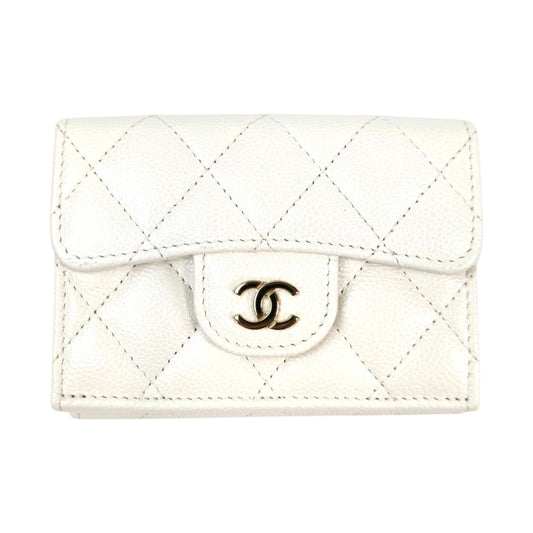 CHANEL シャネル ココマーク マトラッセ 三つ折り財布 ホワイト  管理番号：11462