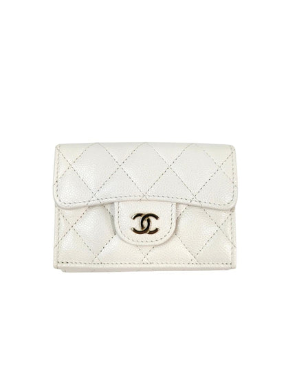 CHANEL シャネル ココマーク マトラッセ 三つ折り財布 ホワイト  管理番号：11462