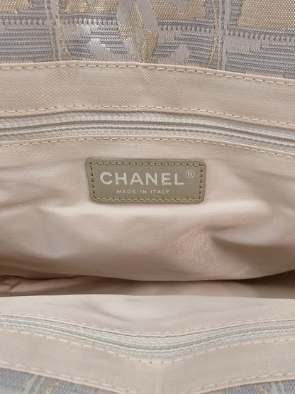 CHANEL シャネル ニュートラベルライン トートバッグ グレー 管理番号：11484