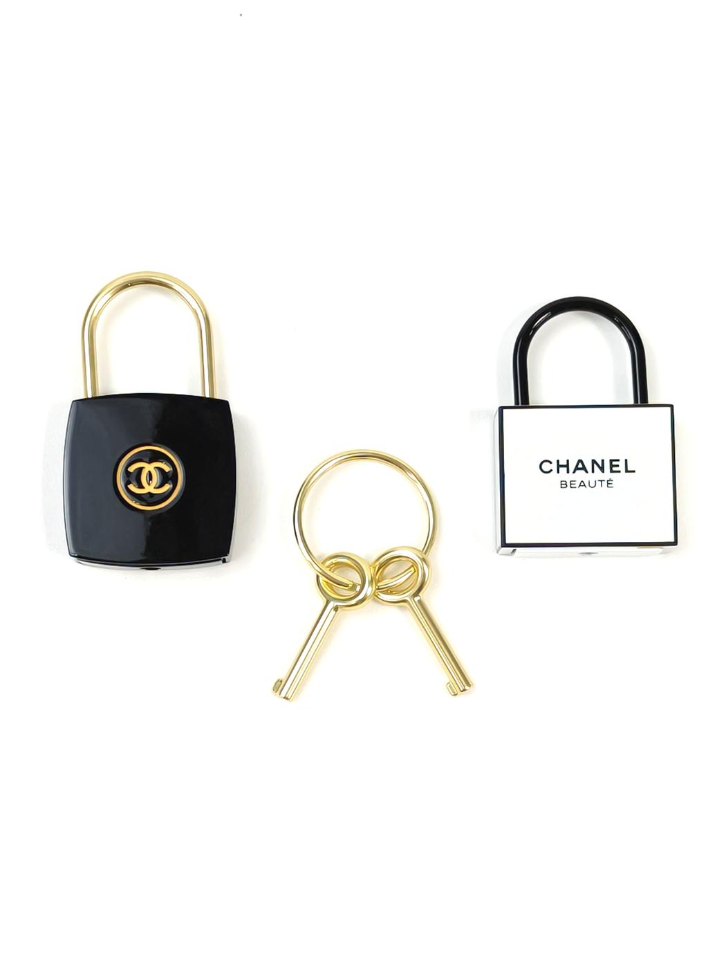 CHANEL シャネル ノベルティ ラコレクション カデナ チャーム セット ブラック×ホワイト 管理番号：11486