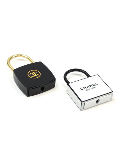 CHANEL シャネル ノベルティ ラコレクション カデナ チャーム セット ブラック×ホワイト 管理番号：11486