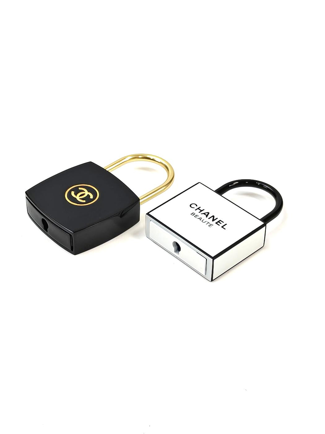 CHANEL シャネル ノベルティ ラコレクション カデナ チャーム セット ブラック×ホワイト 管理番号：11486