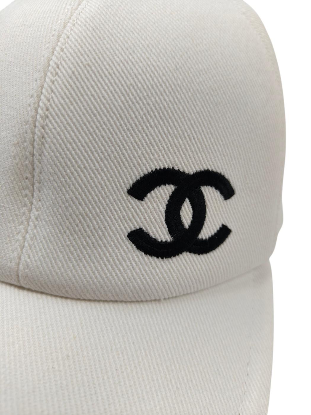 CHANEL シャネル 黒ロゴ ココマーク キャップ ホワイト 管理番号：11508