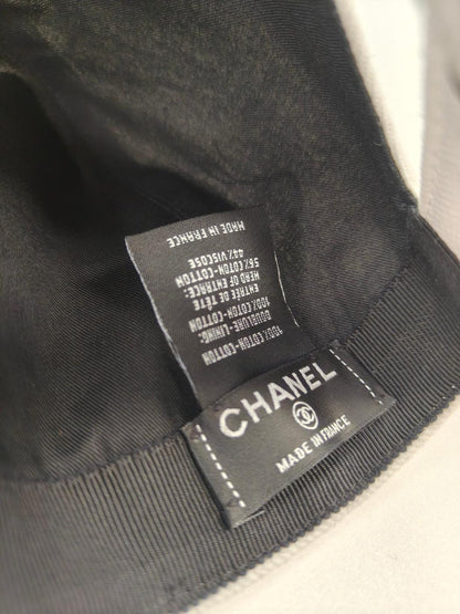 CHANEL シャネル 黒ロゴ ココマーク キャップ ホワイト 管理番号：11508
