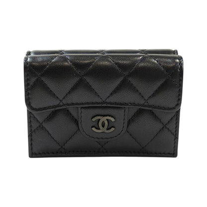 CHANEL シャネル ココマーク マトラッセ 三つ折り財布 ブラック 管理番号：11509
